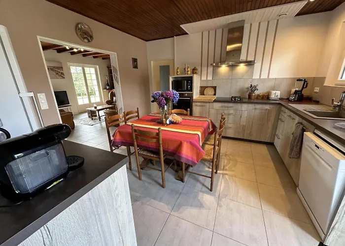 Semesterbostad Le Grues Cendrees Arjuzanx