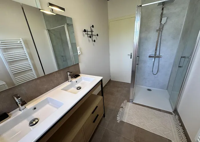 Le Grues Cendrees Semesterbostad *